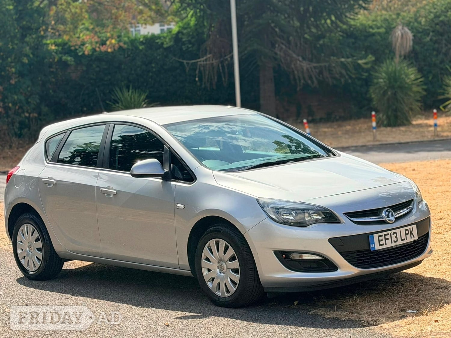 Vauxhall Astra 2013 - Cars