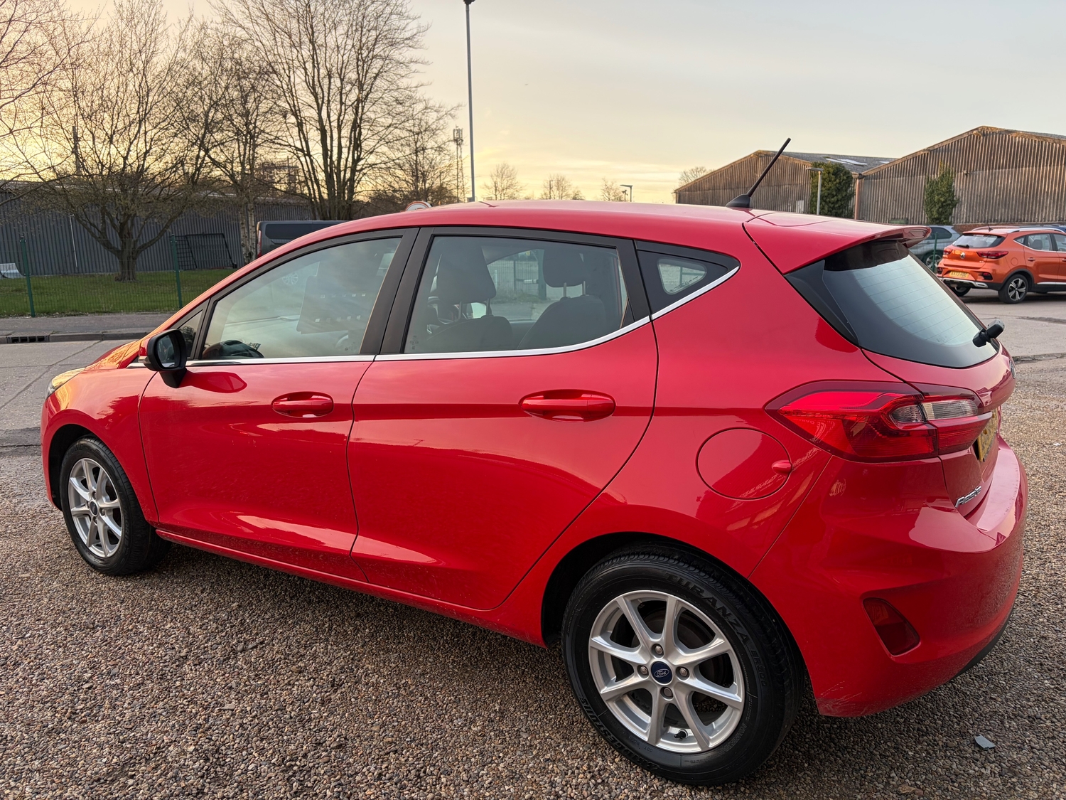 [ berth ]Ford Fiesta