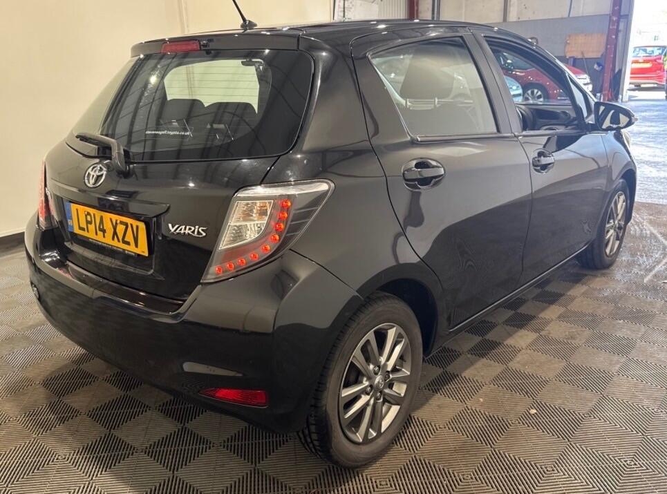 2014 Toyota Yaris 1.33 Dual VVT-i Icon Plus Euro 5 5dr - Cars