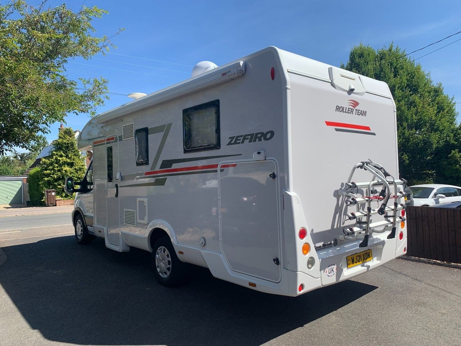 Roller Team Zefiro 696 2021 for sale - Motorhomes & Caravans