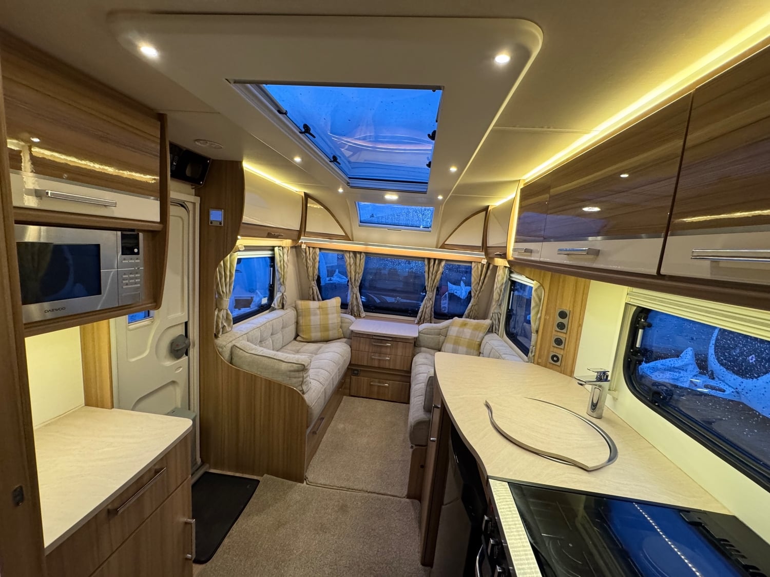 Lunar Clubman SI 2017 - Motorhomes & Caravans in Thirsk