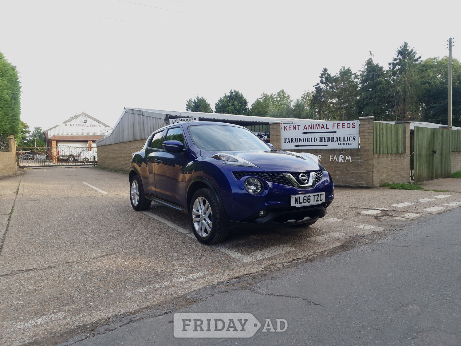 Nissan Juke 2016 in Ashford