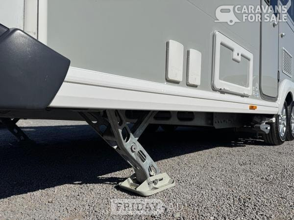 [ berth ]Coachman Laser Xcel 850