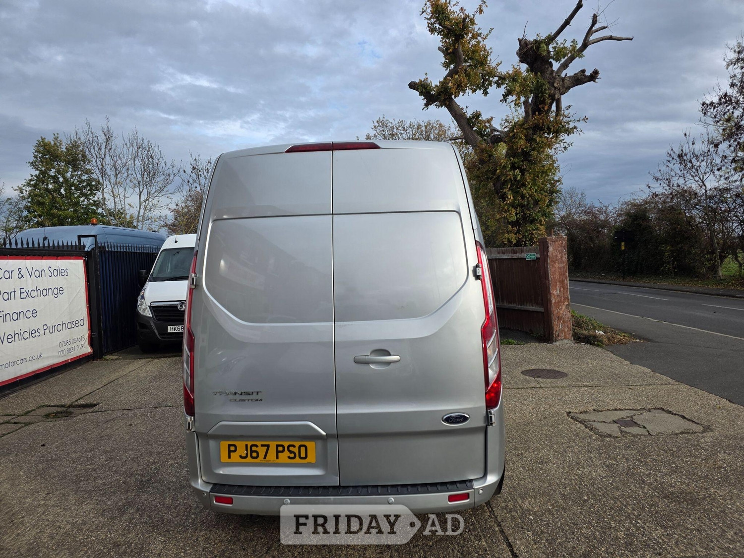 Ford Transit Custom 2017 - Vans & Commercial Vehicles in Hounslow