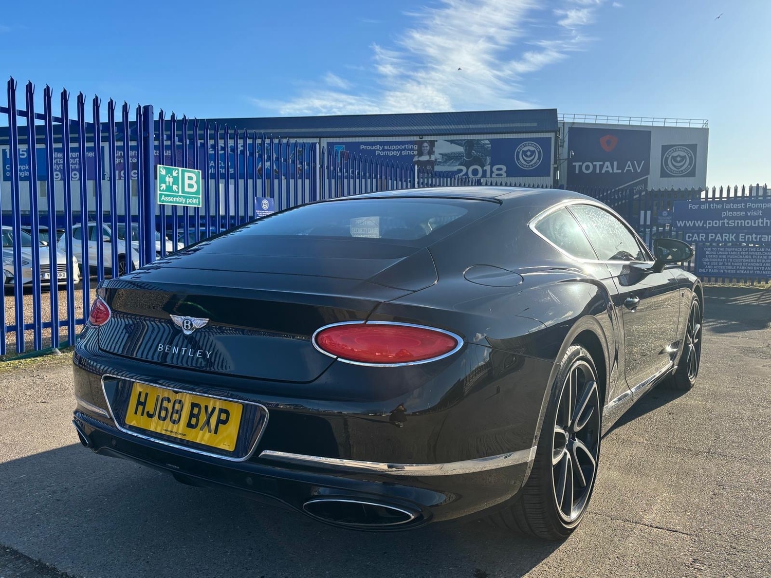 [ berth ]Bentley Continental