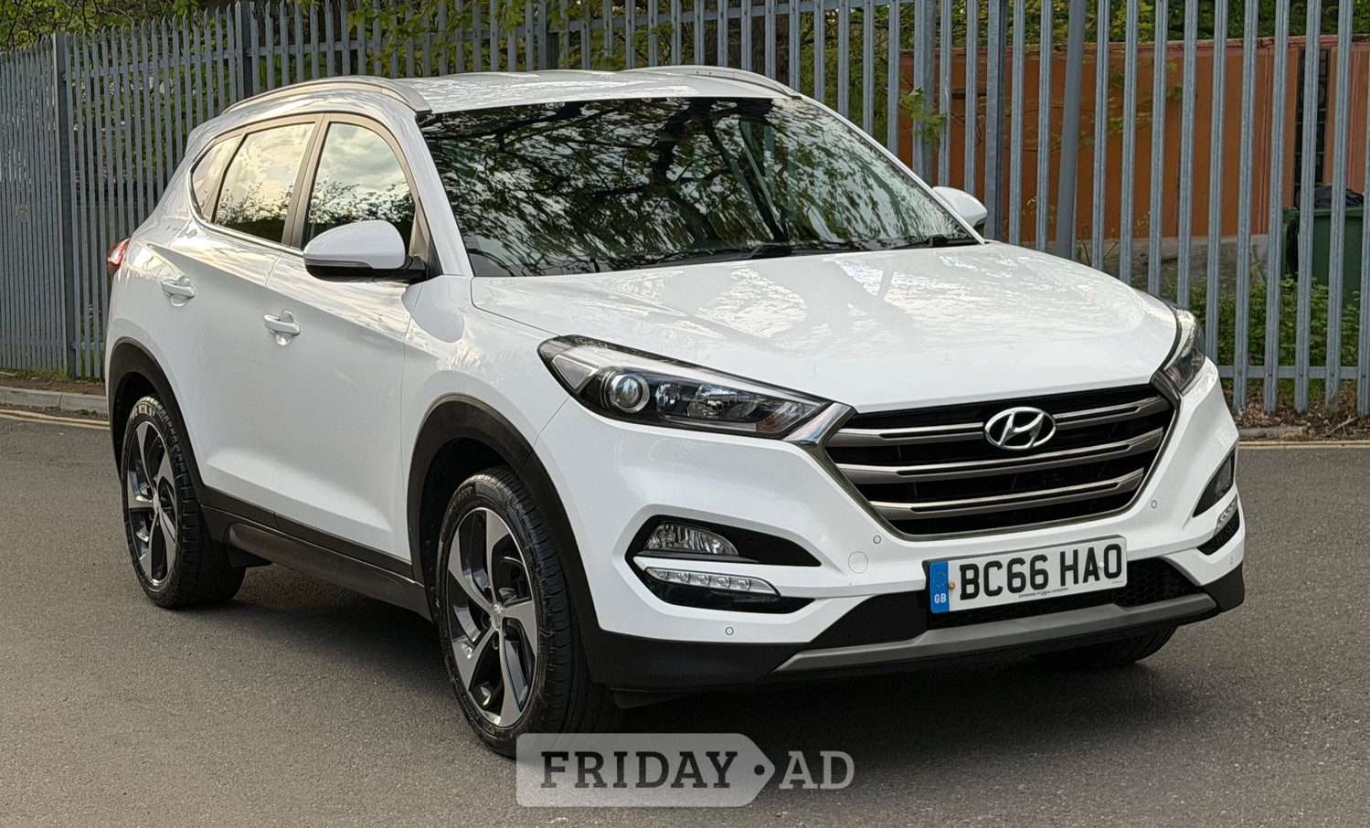 Hyundai Tucson 2017 in Barking