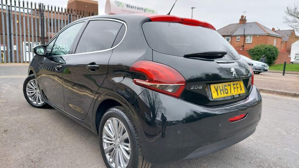 Peugeot 208 2017 - Cars in Leicester