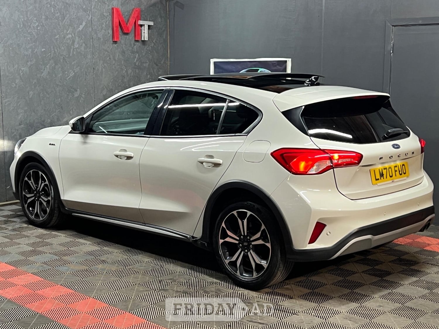 [ berth ]Ford Focus