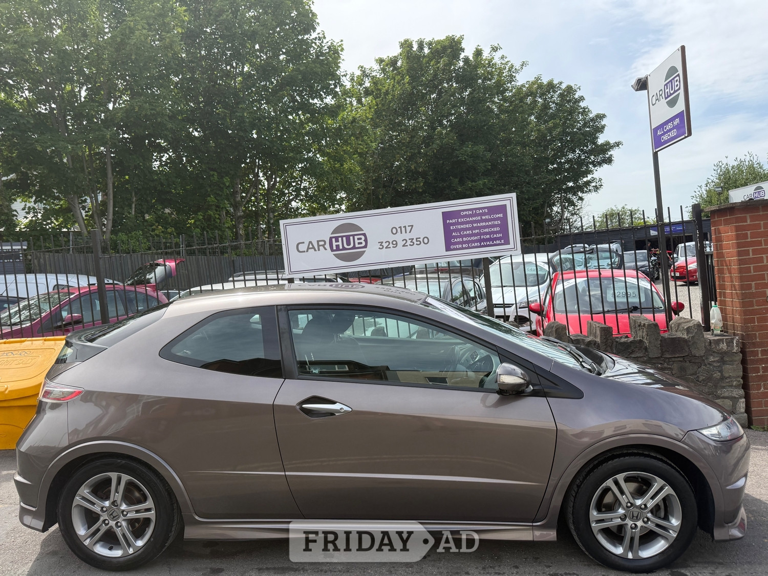 Honda Civic 2011 - Cars in Bristol