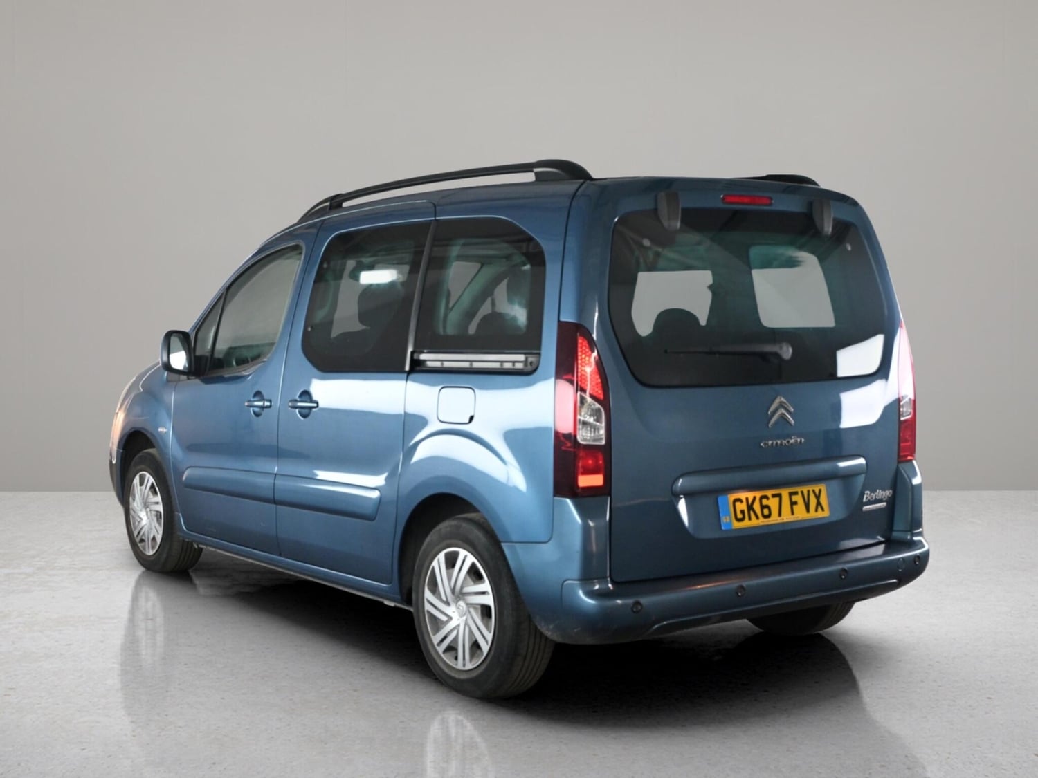 [ berth ]Citroen Berlingo