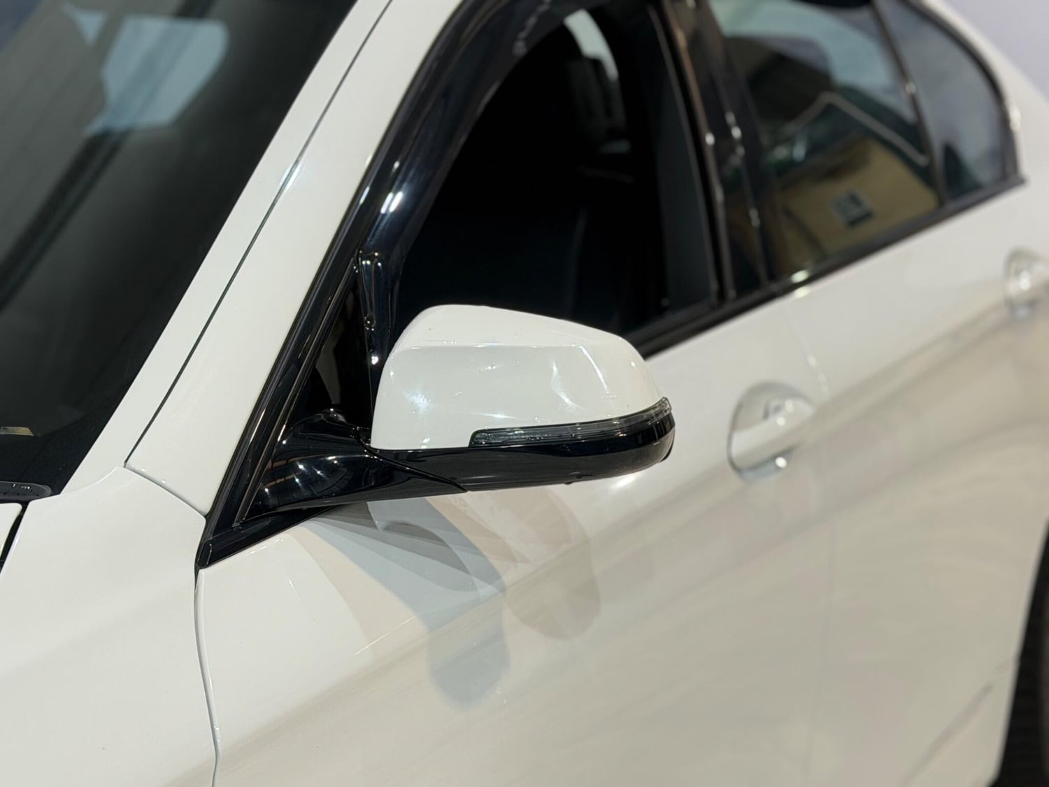 [ berth ]BMW 5 Series