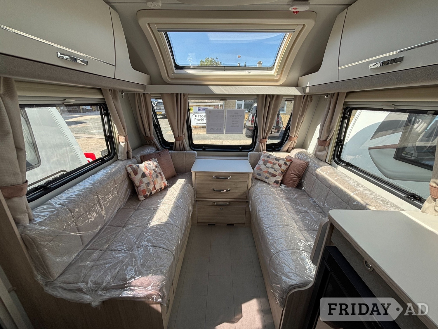Elddis Avante 2025 - Motorhomes & Caravans in Gloucester