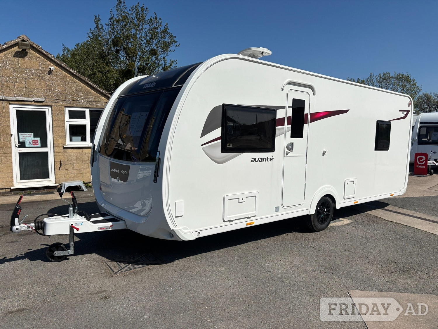 Elddis Avante Gloucester