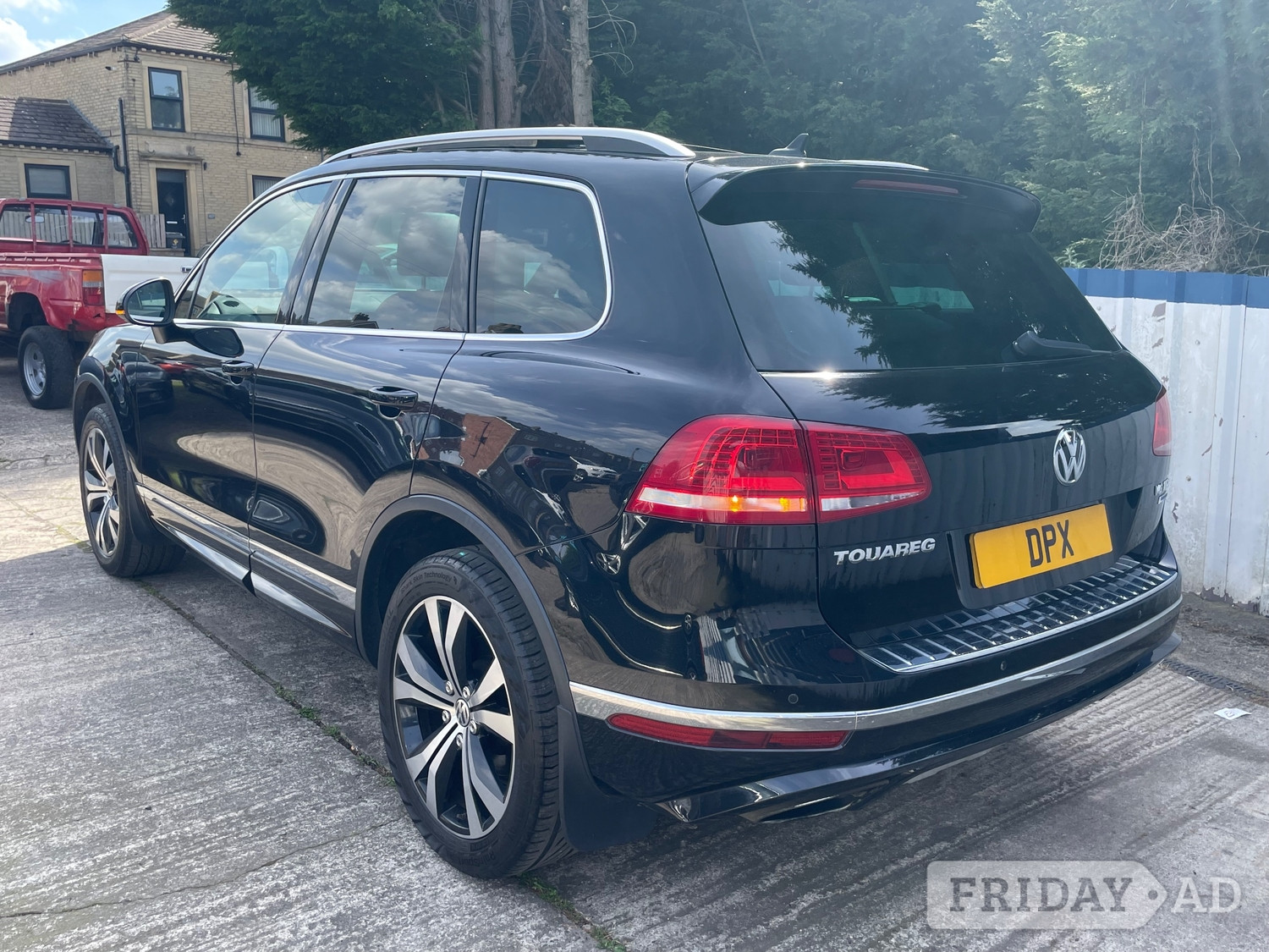 Volkswagen Touareg 2016 - Cars
