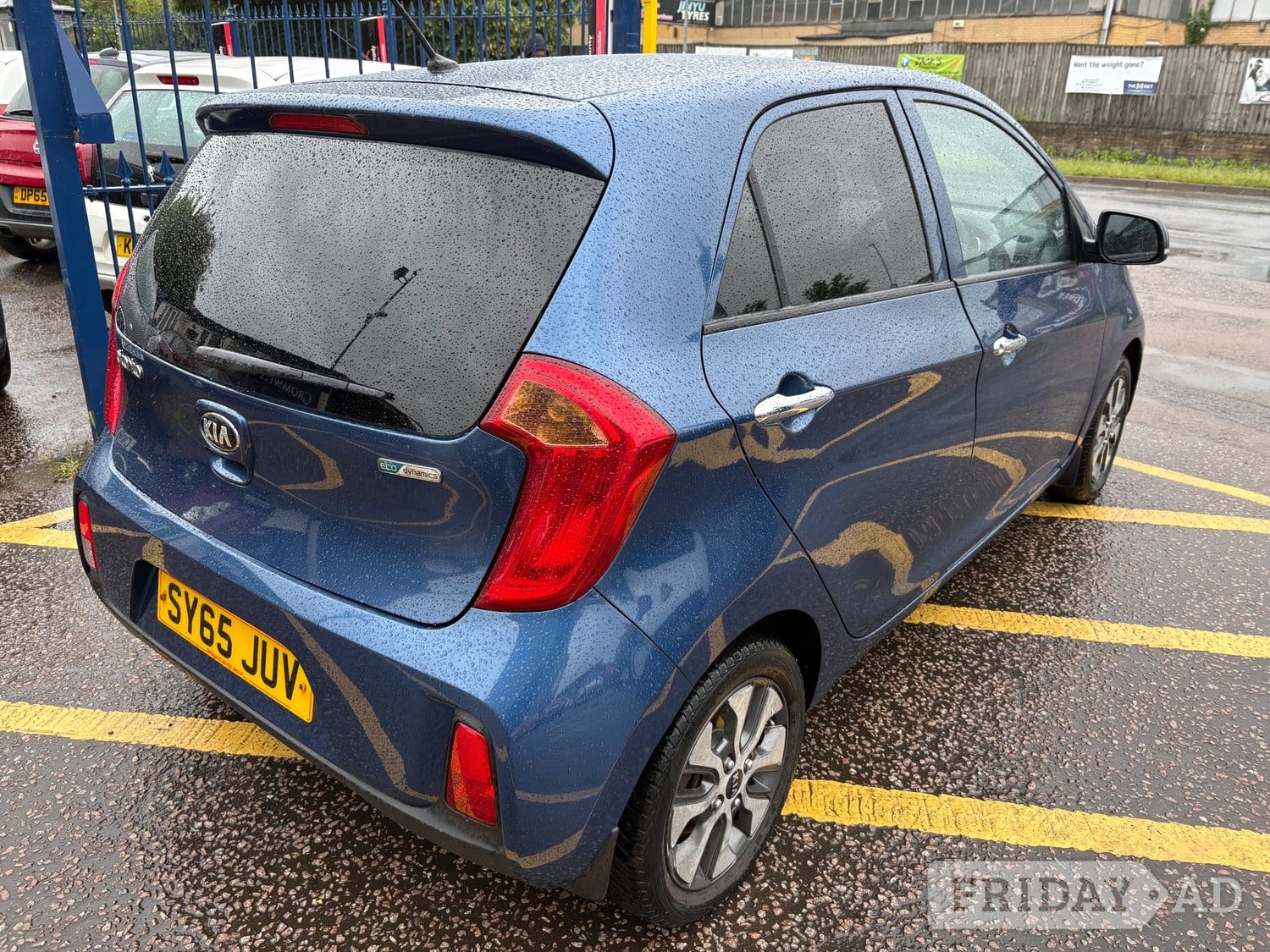 Kia Picanto 2015 - Cars in St. Neots