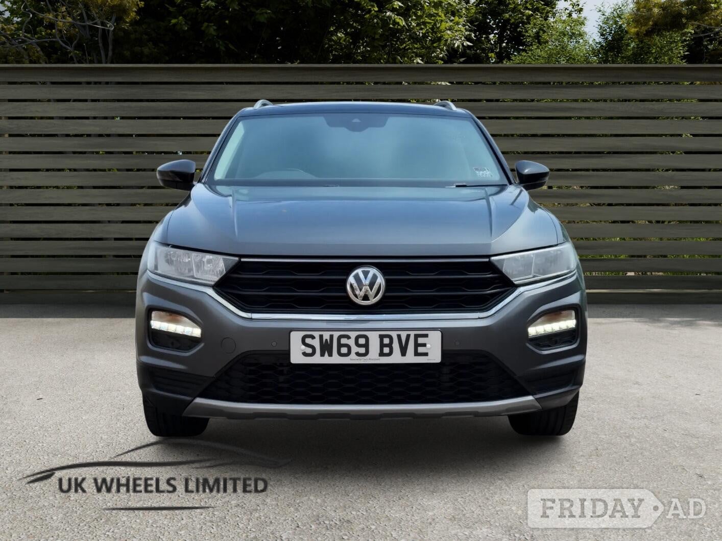 [ berth ]Volkswagen T-Roc