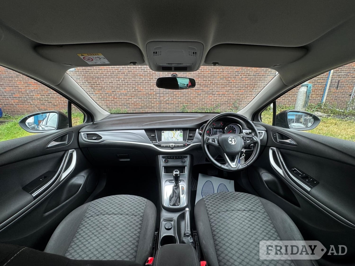 [ berth ]Vauxhall Astra