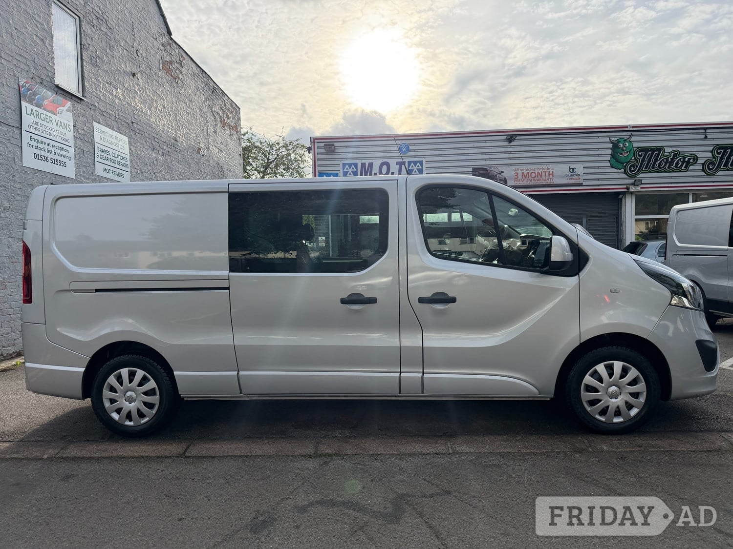 Vauxhall Vivaro 2016 in Kettering
