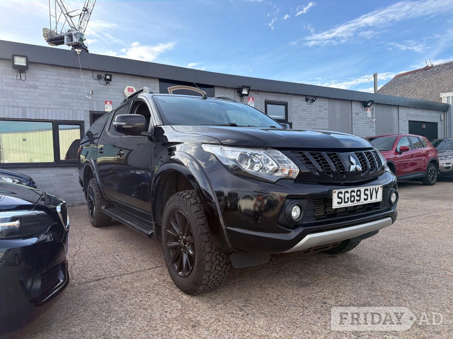 Mitsubishi L200 2019 in Bedford