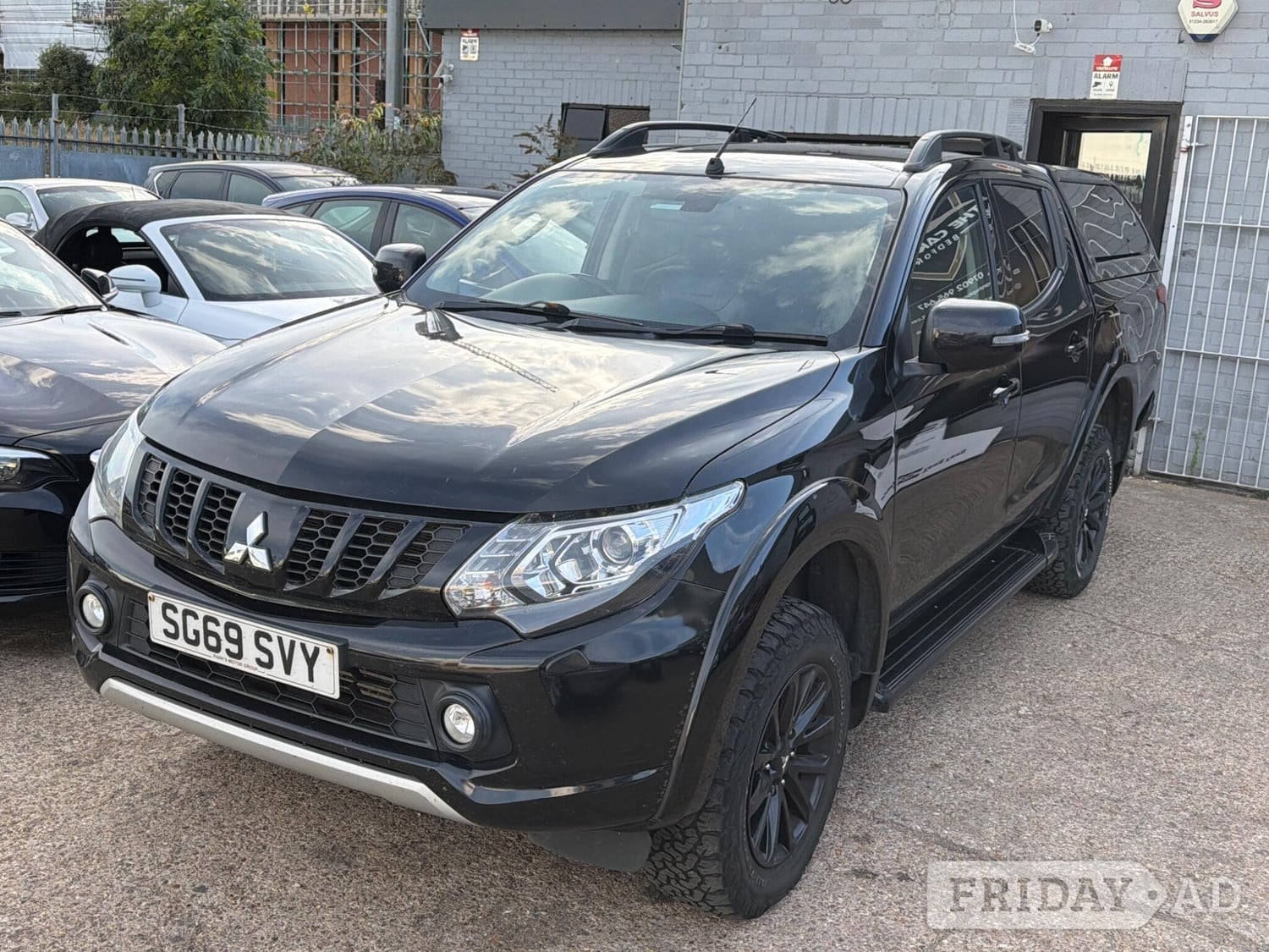 Mitsubishi L200 Bedford