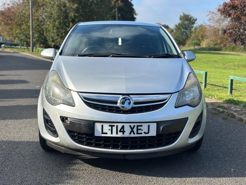[ berth ]Vauxhall Corsa