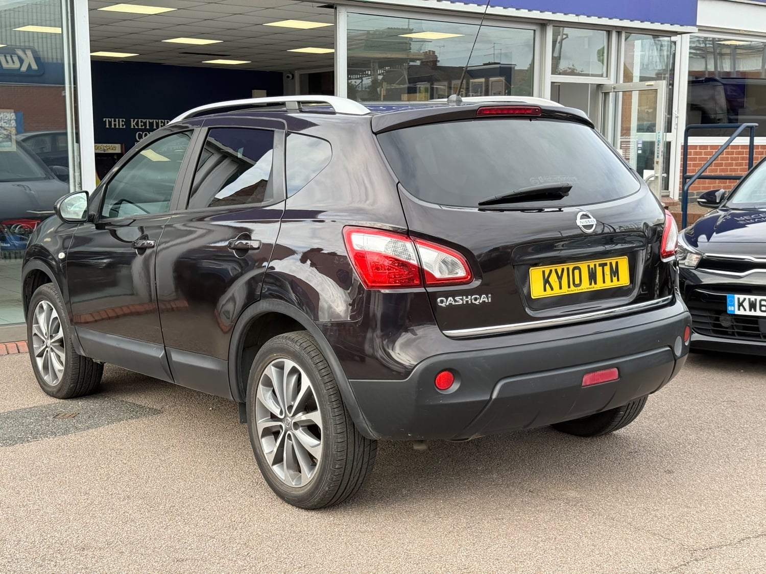 Nissan Qashqai 2010 - Cars in Kettering