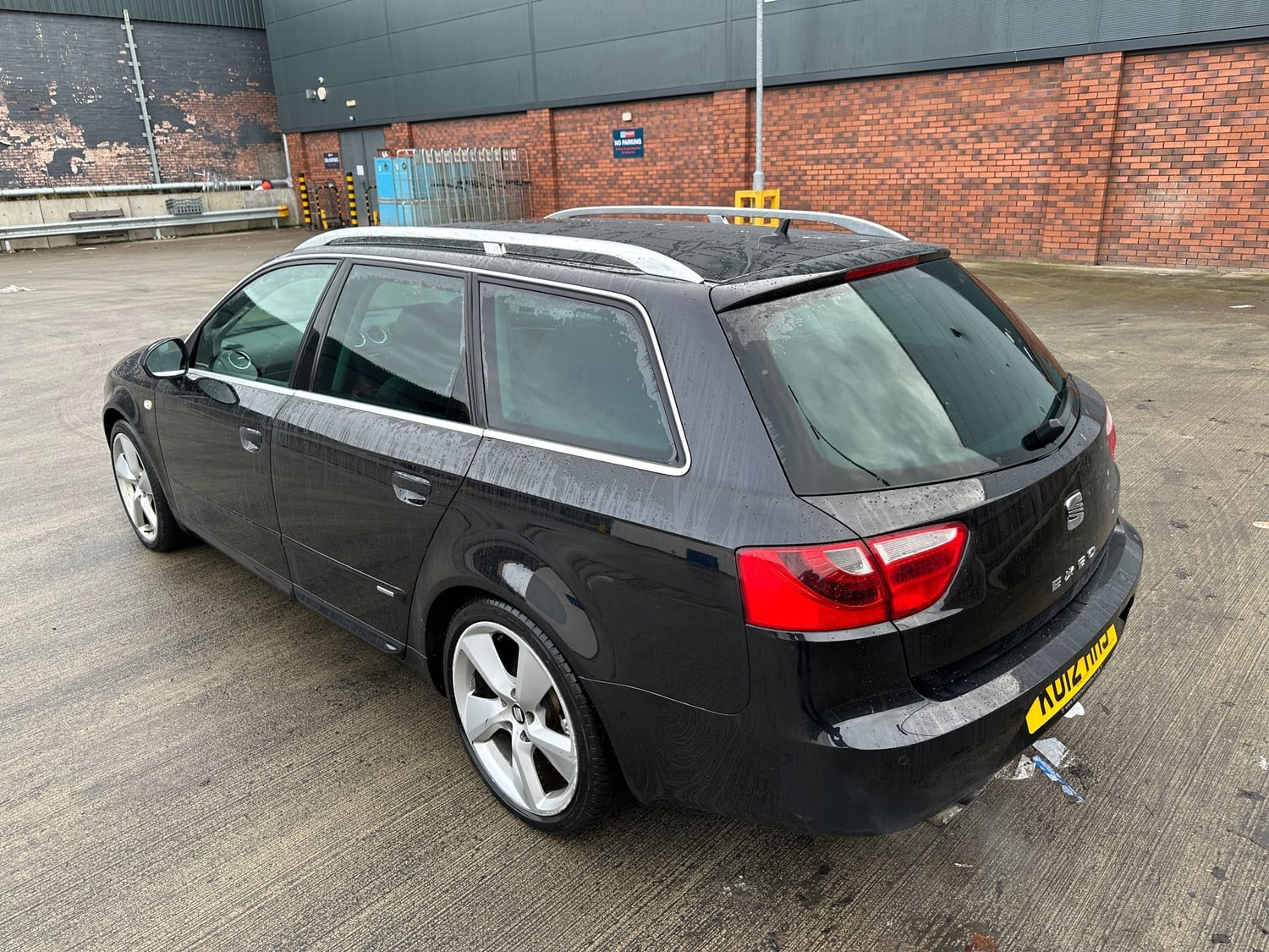 SEAT EXEO 2012 - Cars
