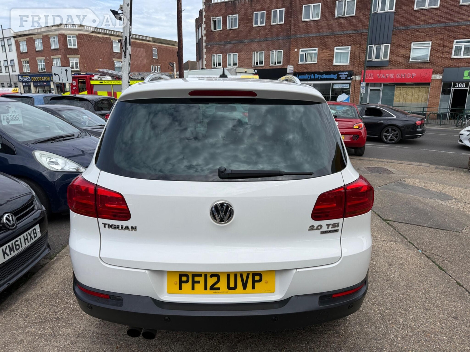 Volkswagen Tiguan 2012 - Cars