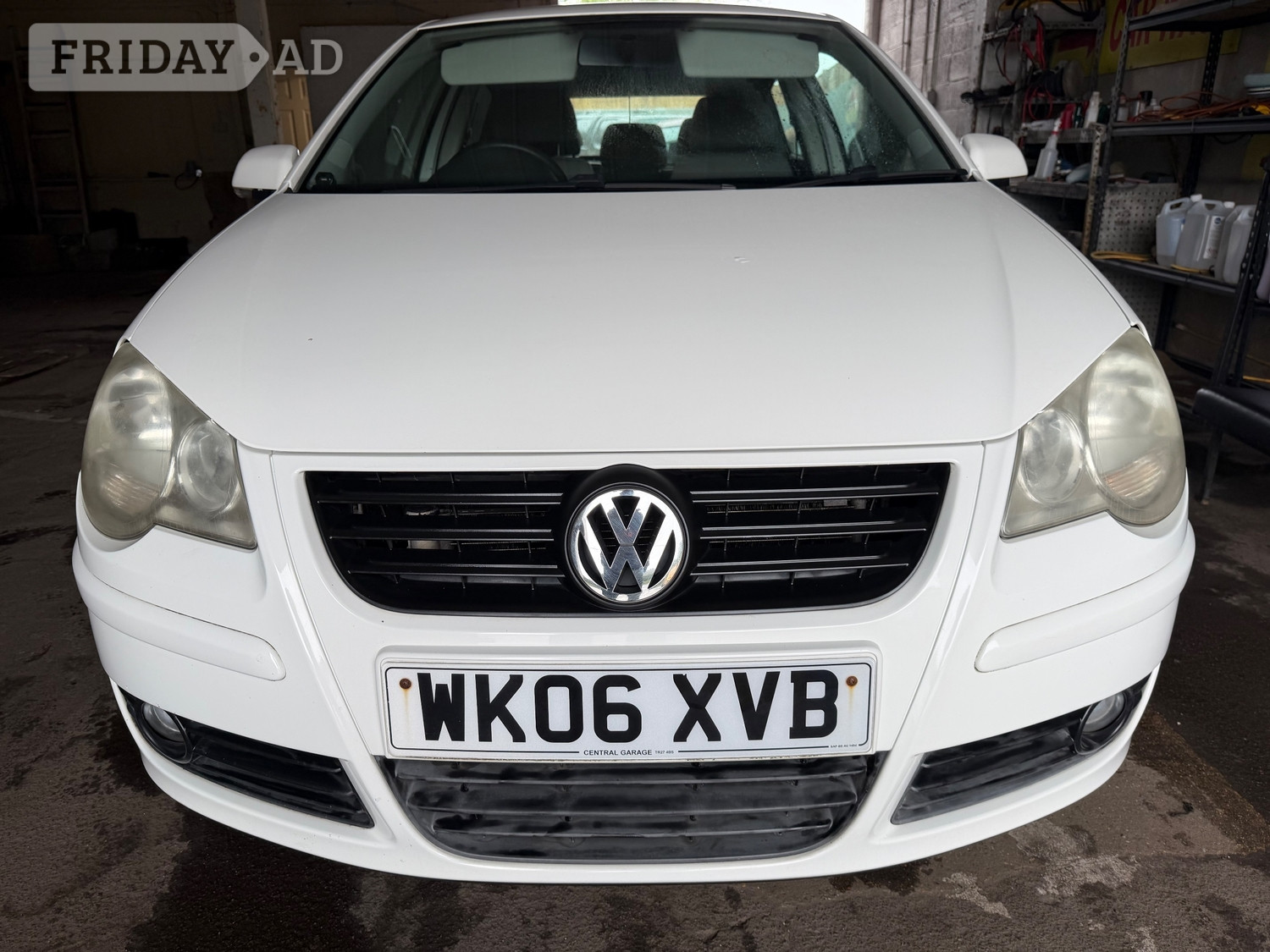 Volkswagen Polo 2006 - Cars