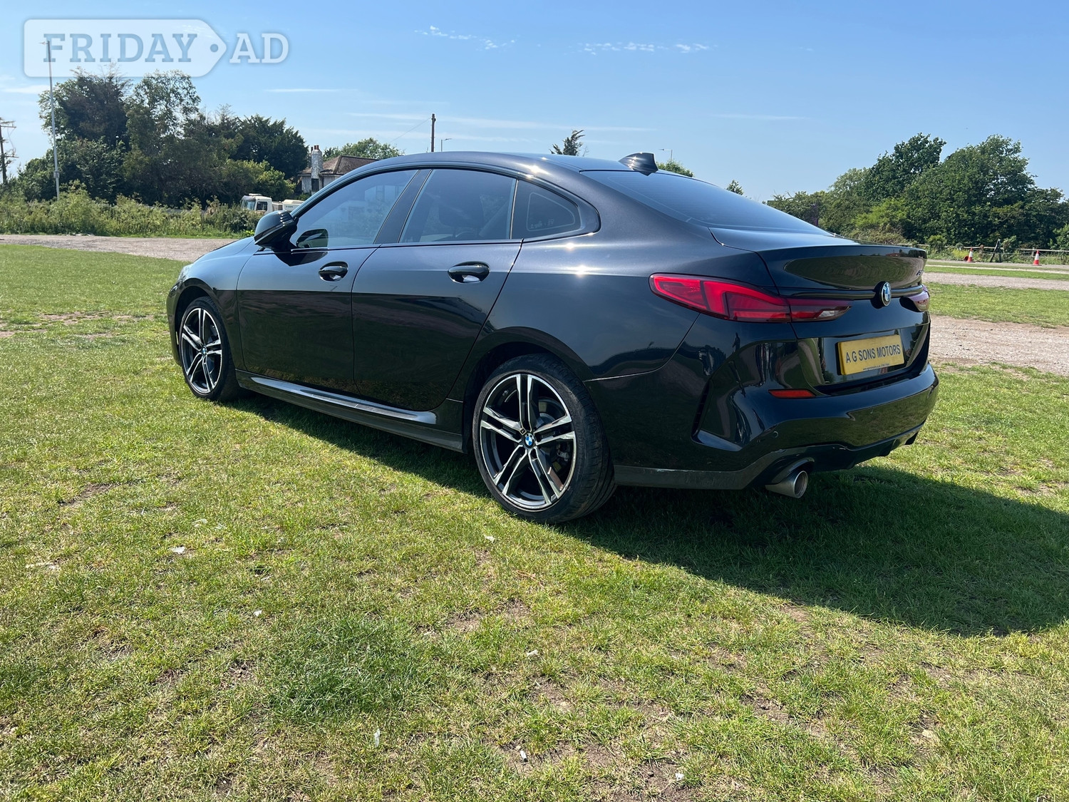 [ berth ]BMW 2 Series