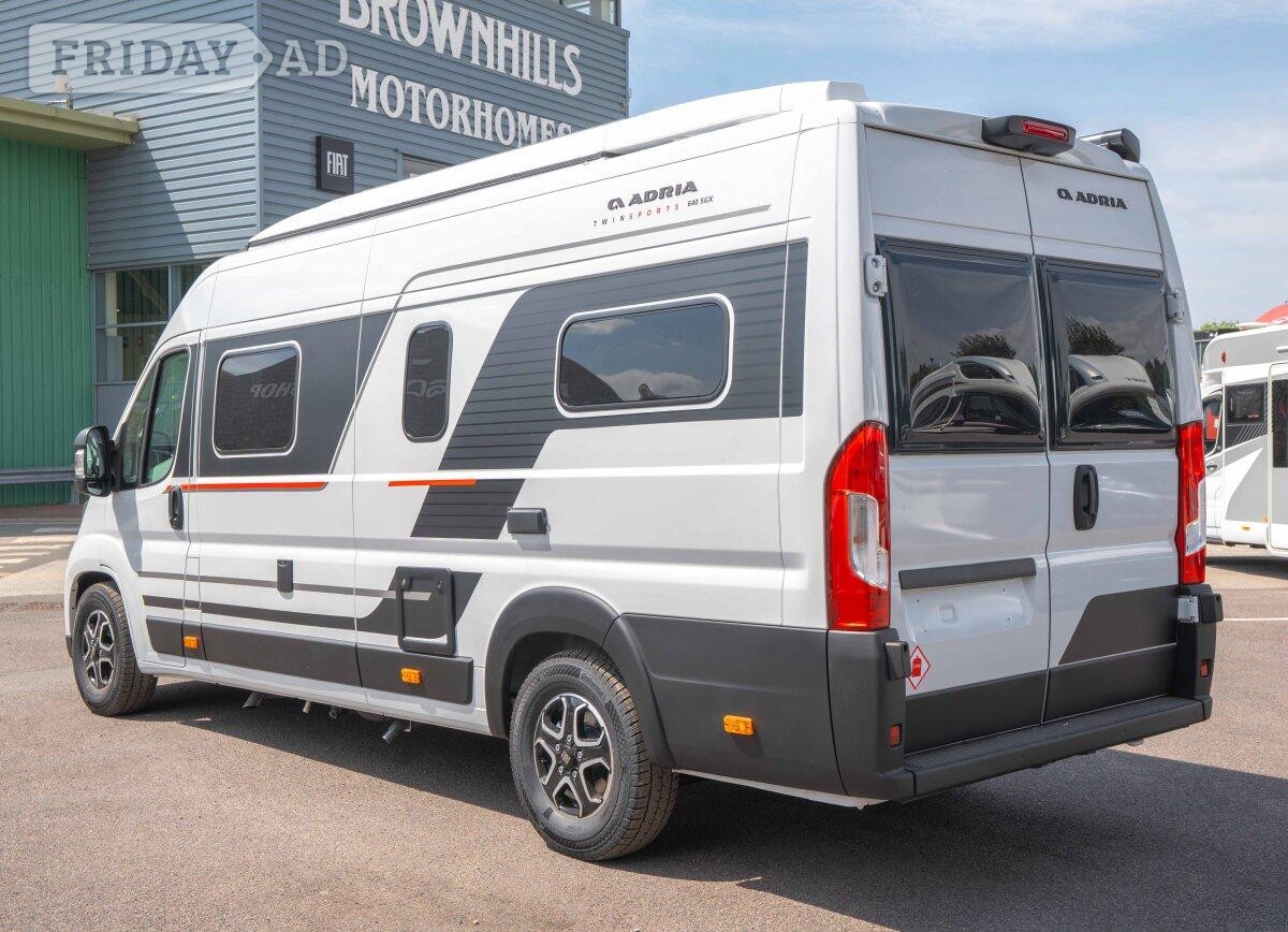 [4 berth ]Adria Van Twin Sports 640 SGX