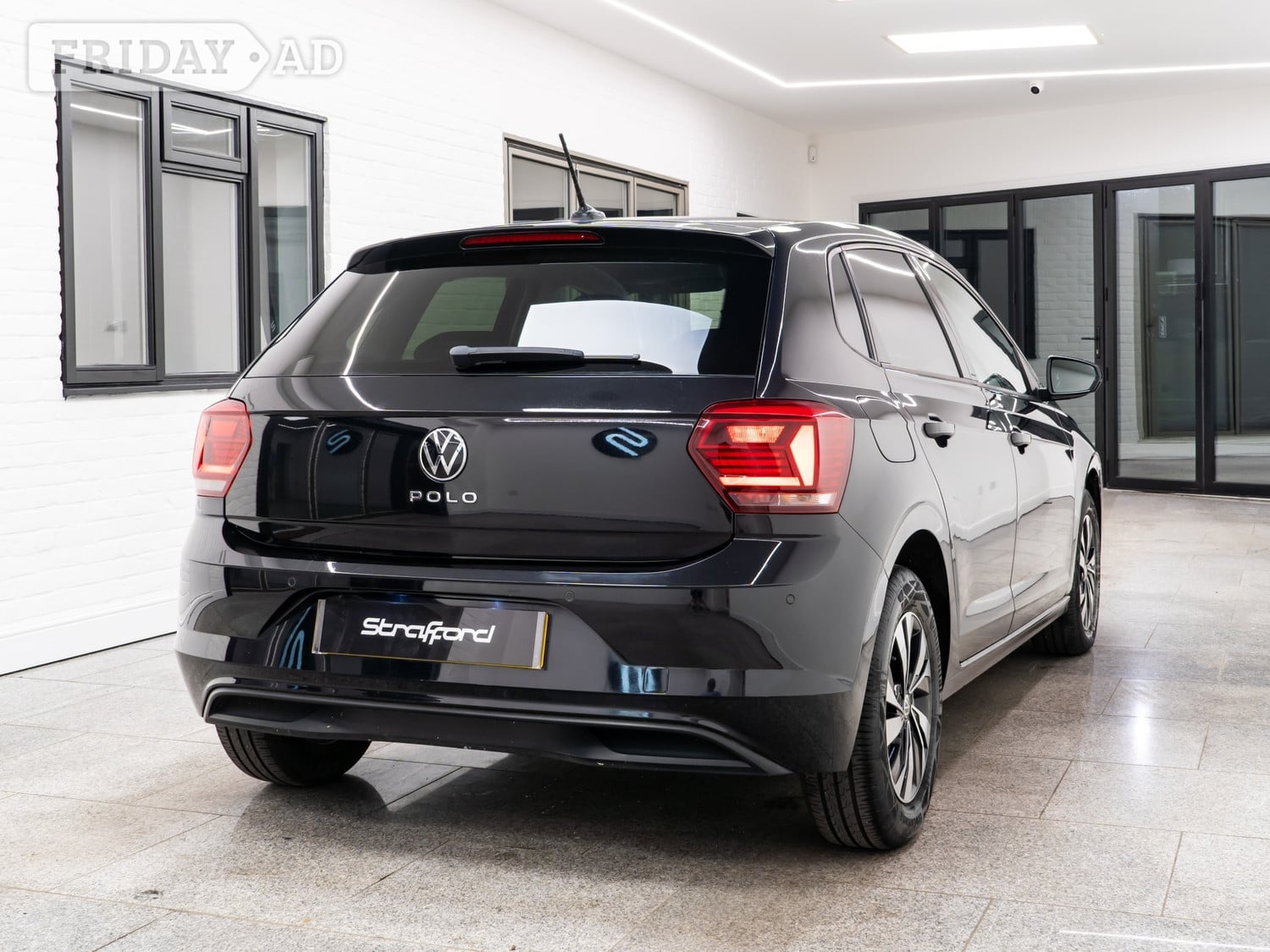 [ berth ]Volkswagen Polo