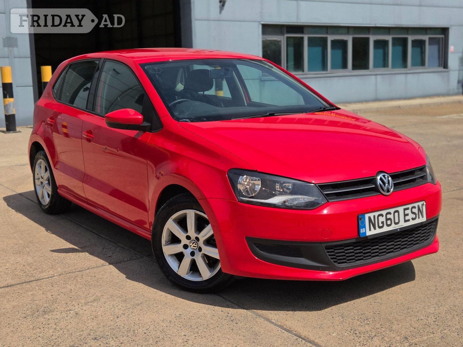 Volkswagen Polo 2011 in Slough