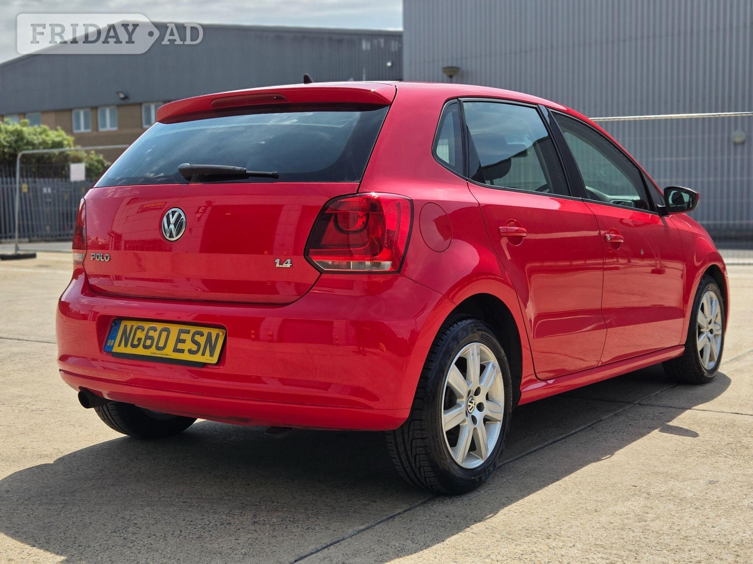 [ berth ]Volkswagen Polo