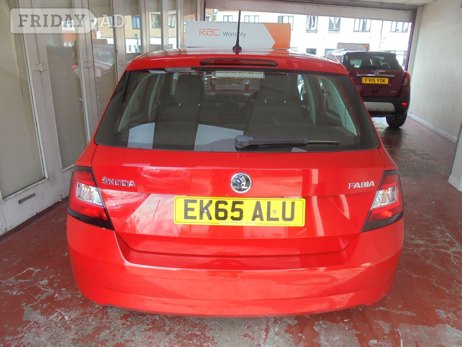 Skoda Fabia 2015 - Cars in Merton