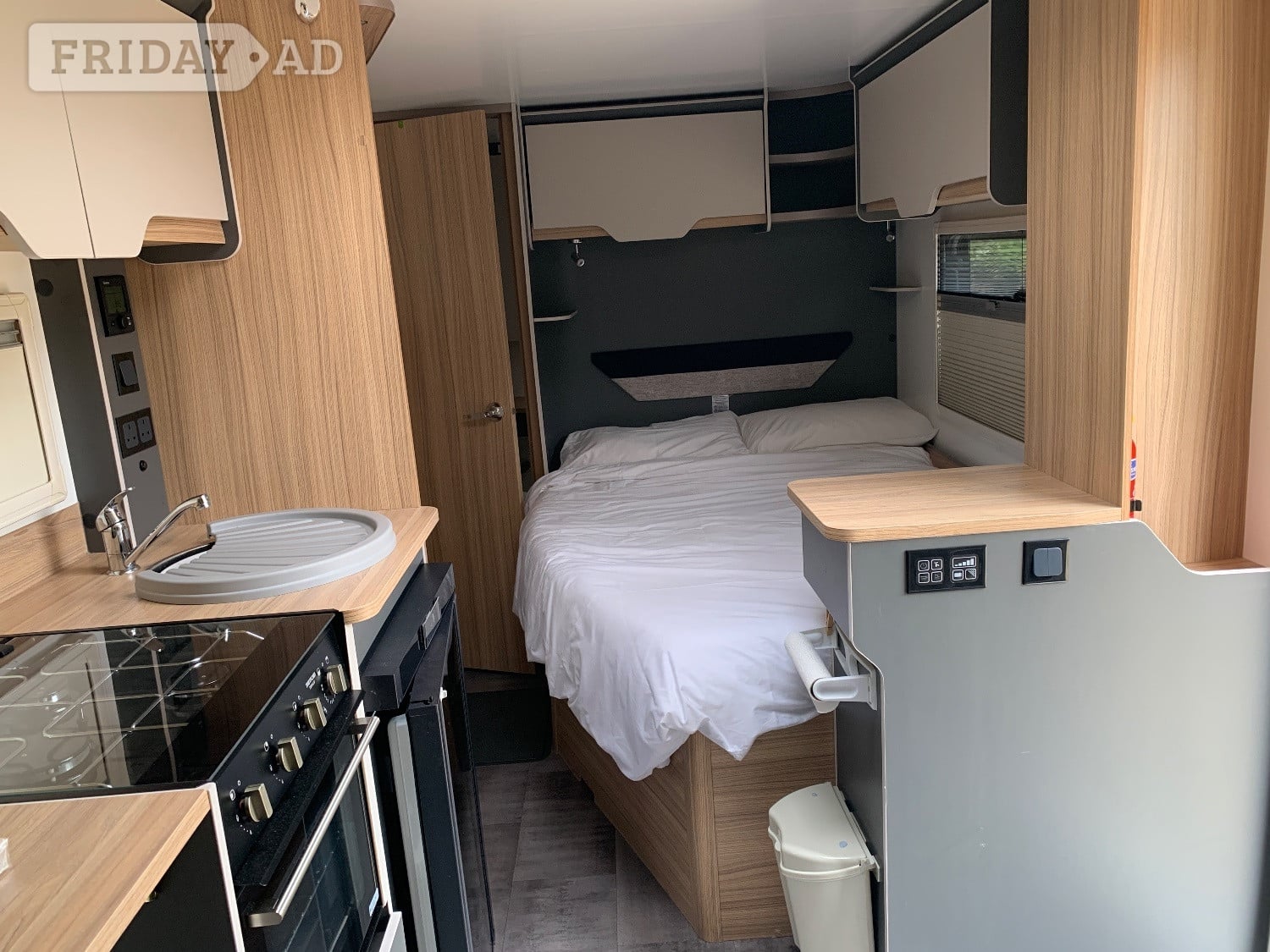 Bailey Discovery D4-4 2023 - Motorhomes & Caravans in Whippingham