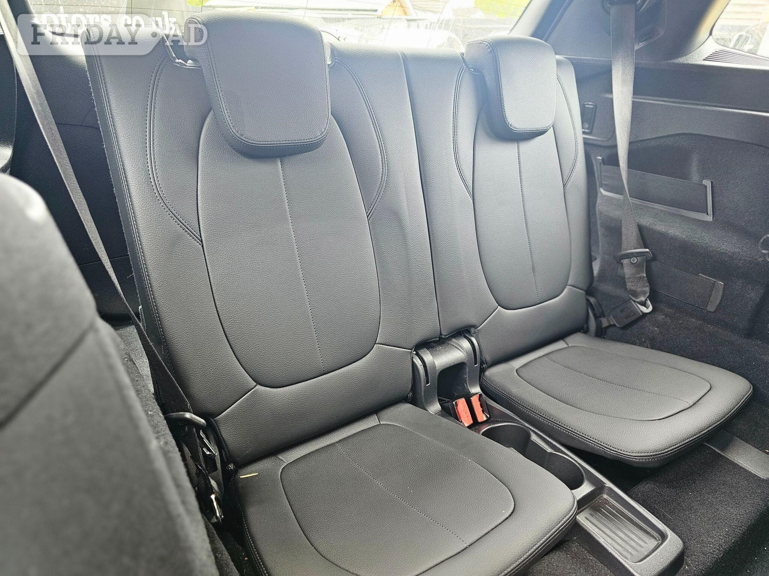 [ berth ]BMW 2 Series Gran Tourer