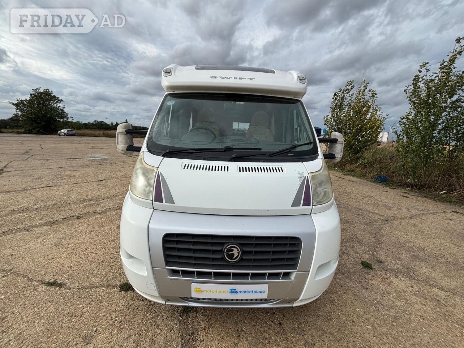 [2 berth ]Swift Bolero 630