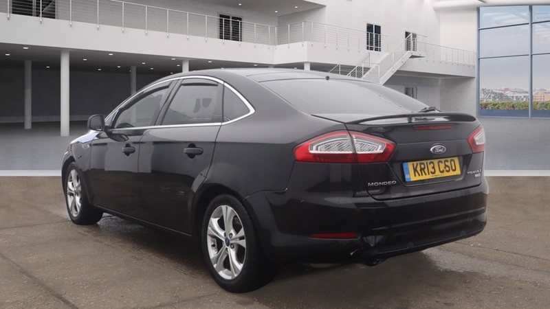 [ berth ]Ford Mondeo