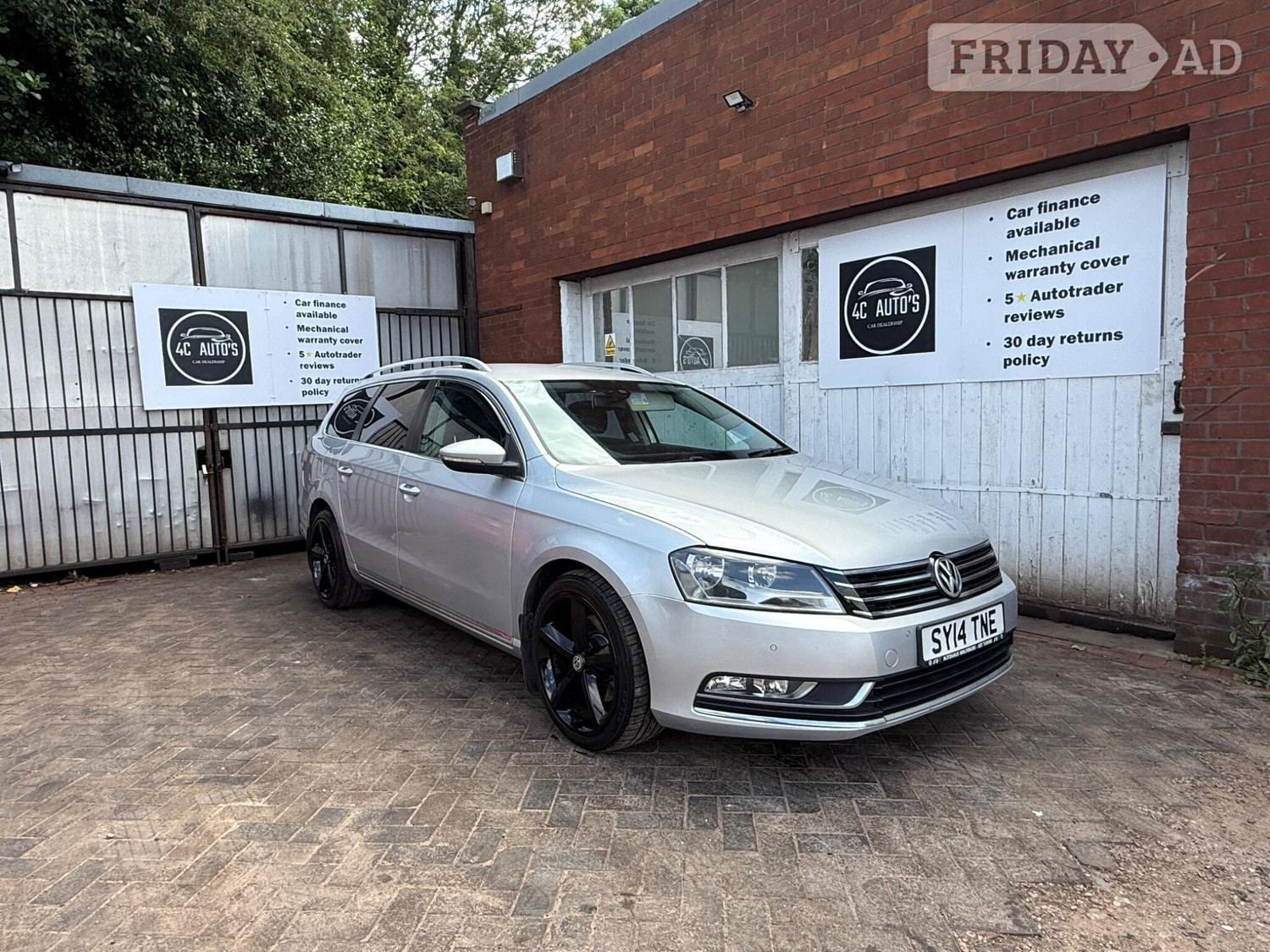Volkswagen Passat 2014 in Coventry