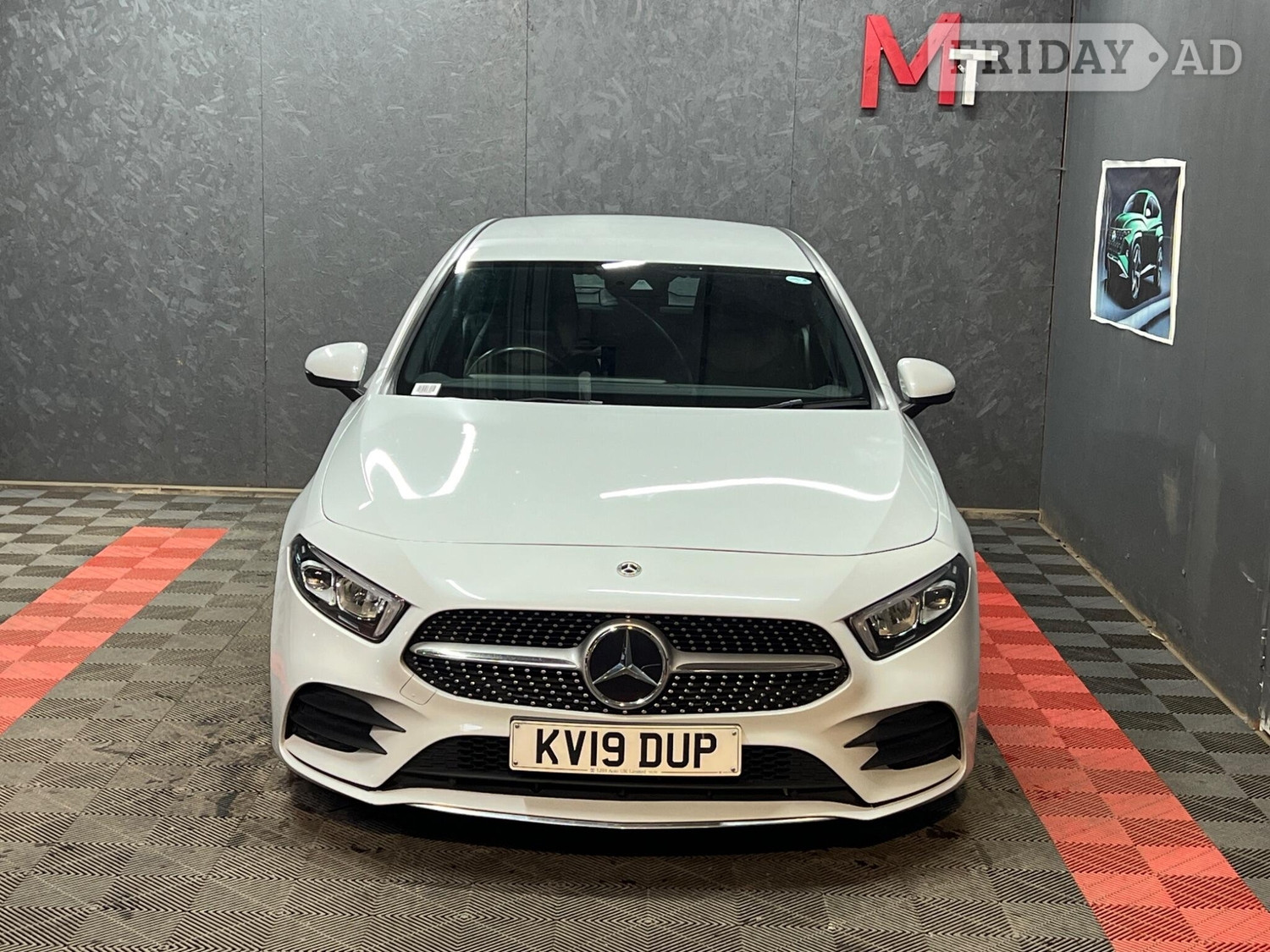 [ berth ]Mercedes-Benz A Class