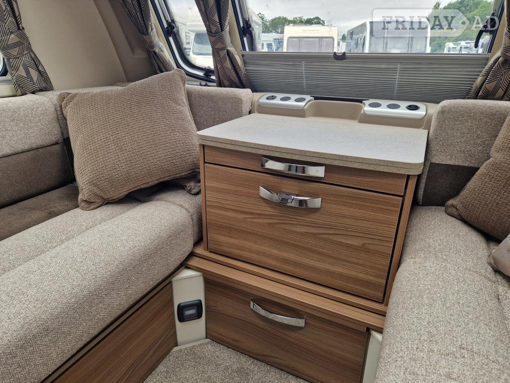Swift Challenger 480 2022 - Motorhomes & Caravans