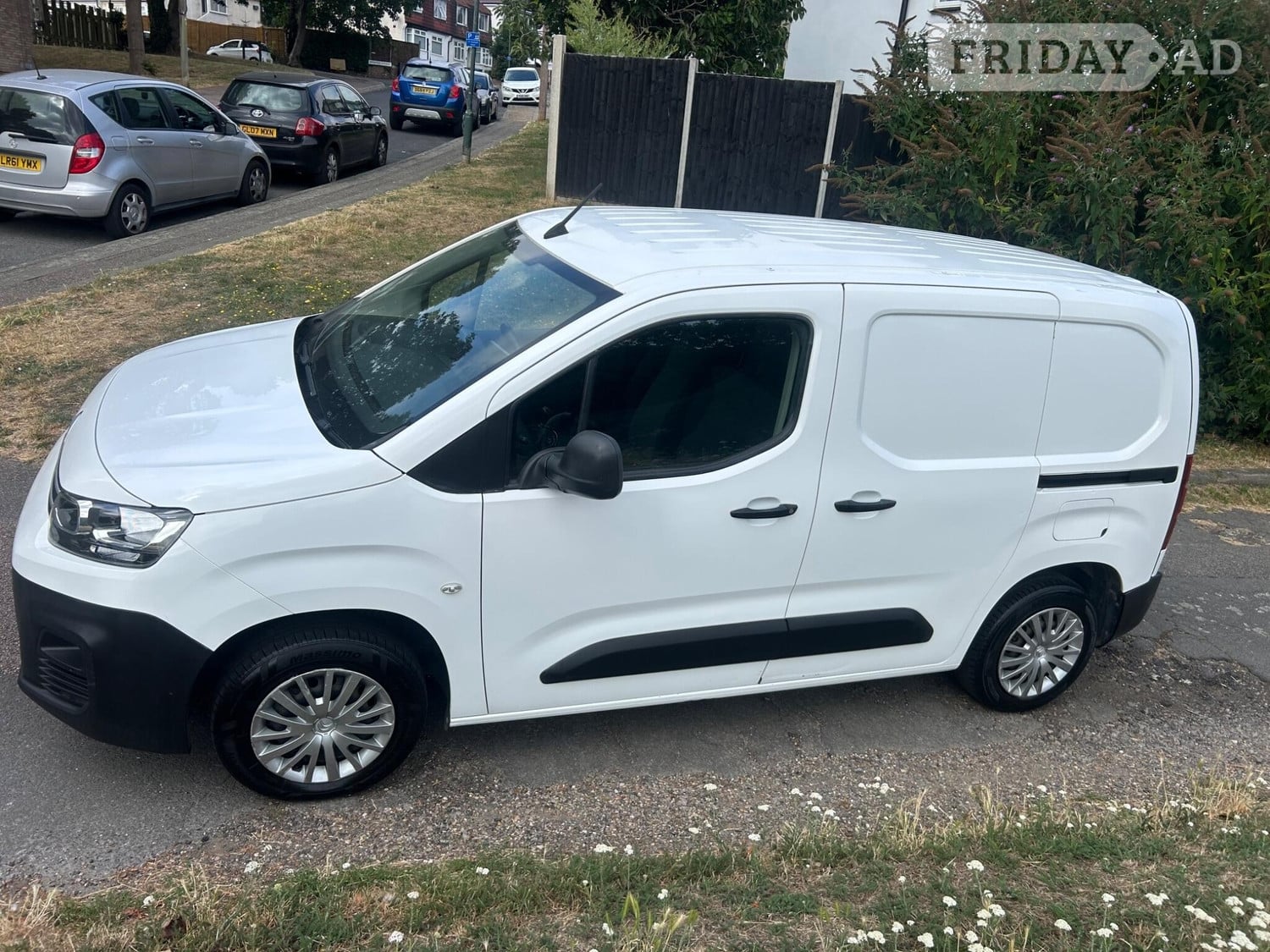 [ berth ]Citroen Berlingo
