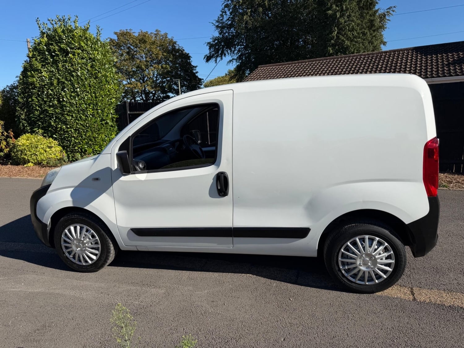 [ berth ]Peugeot Bipper