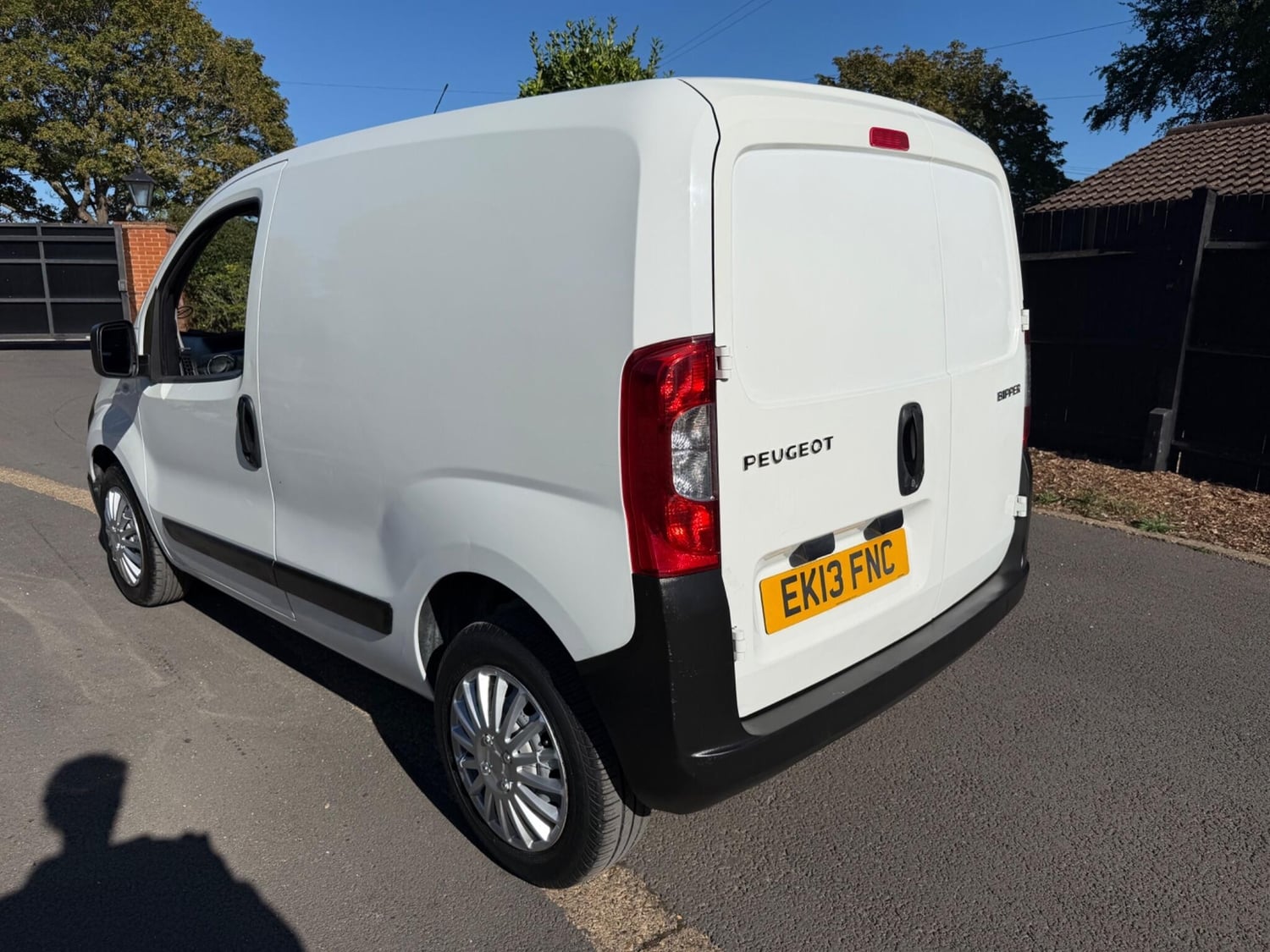 Peugeot Bipper 2013 - Vans & Commercial Vehicles in Addlestone