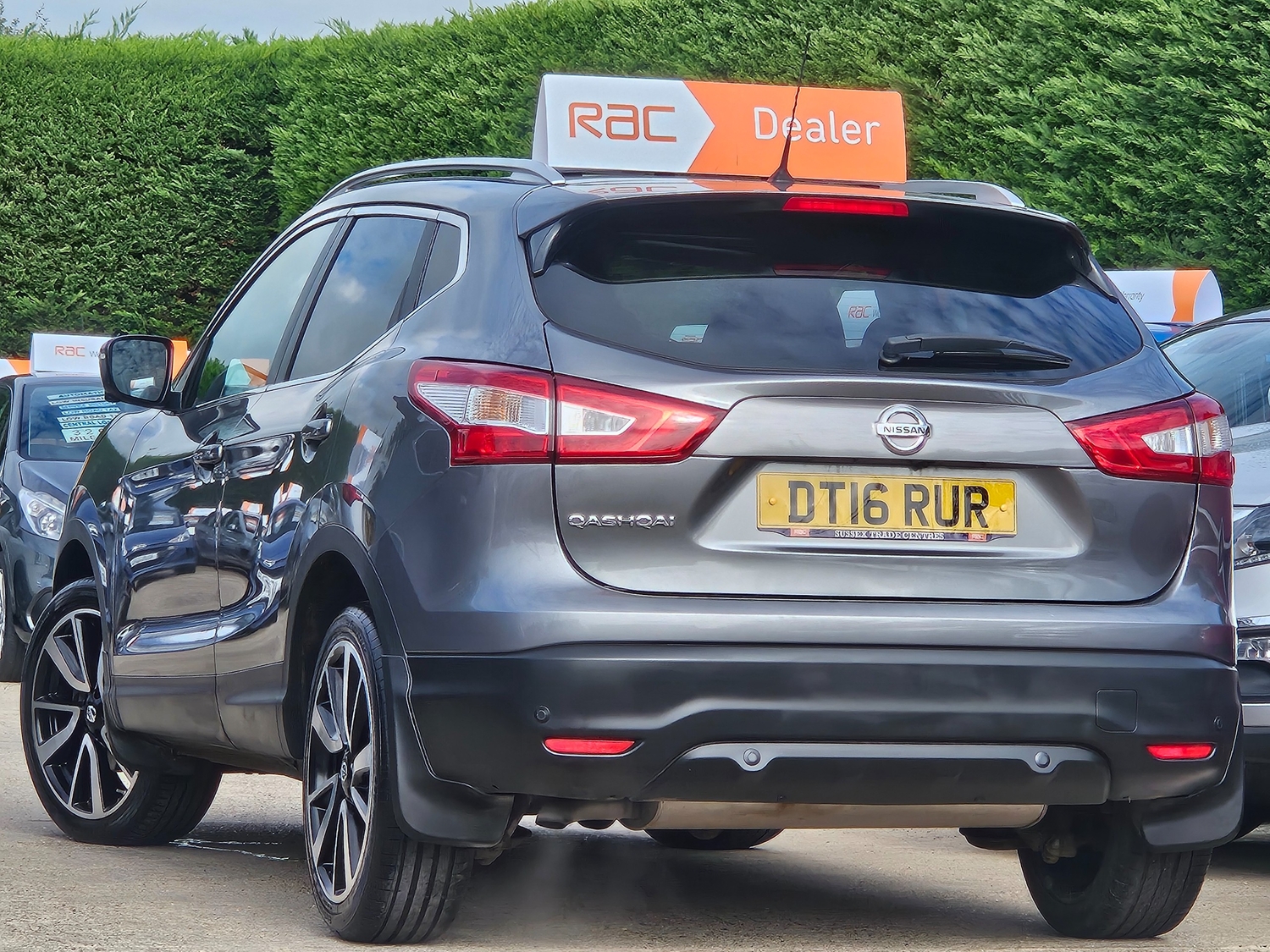 Nissan Qashqai 2016 - Cars