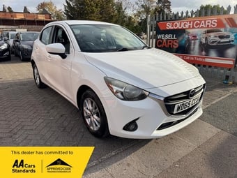 Mazda Mazda2 2015
