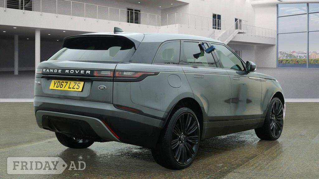 Land Rover Range Rover Velar 2017 - Cars in Pontypridd