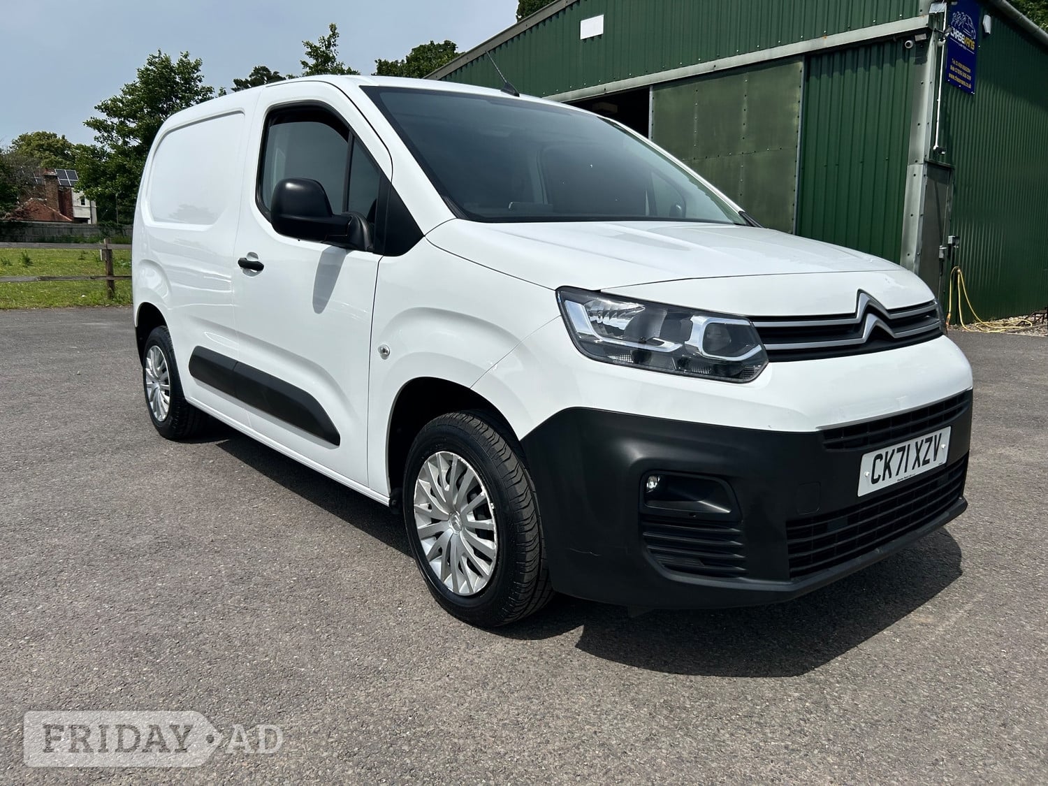 Citroen Berlingo 2021 in Southampton