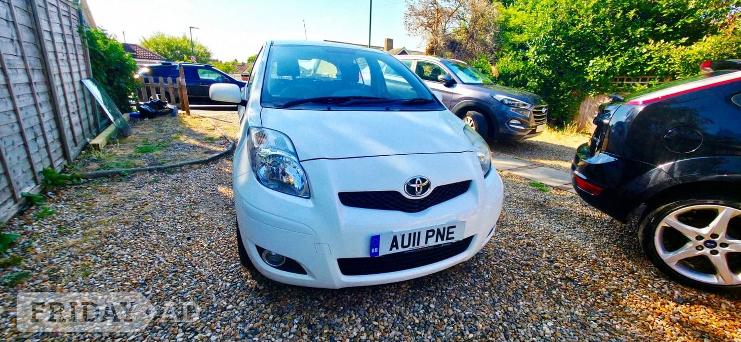 Toyota Yaris Sutton